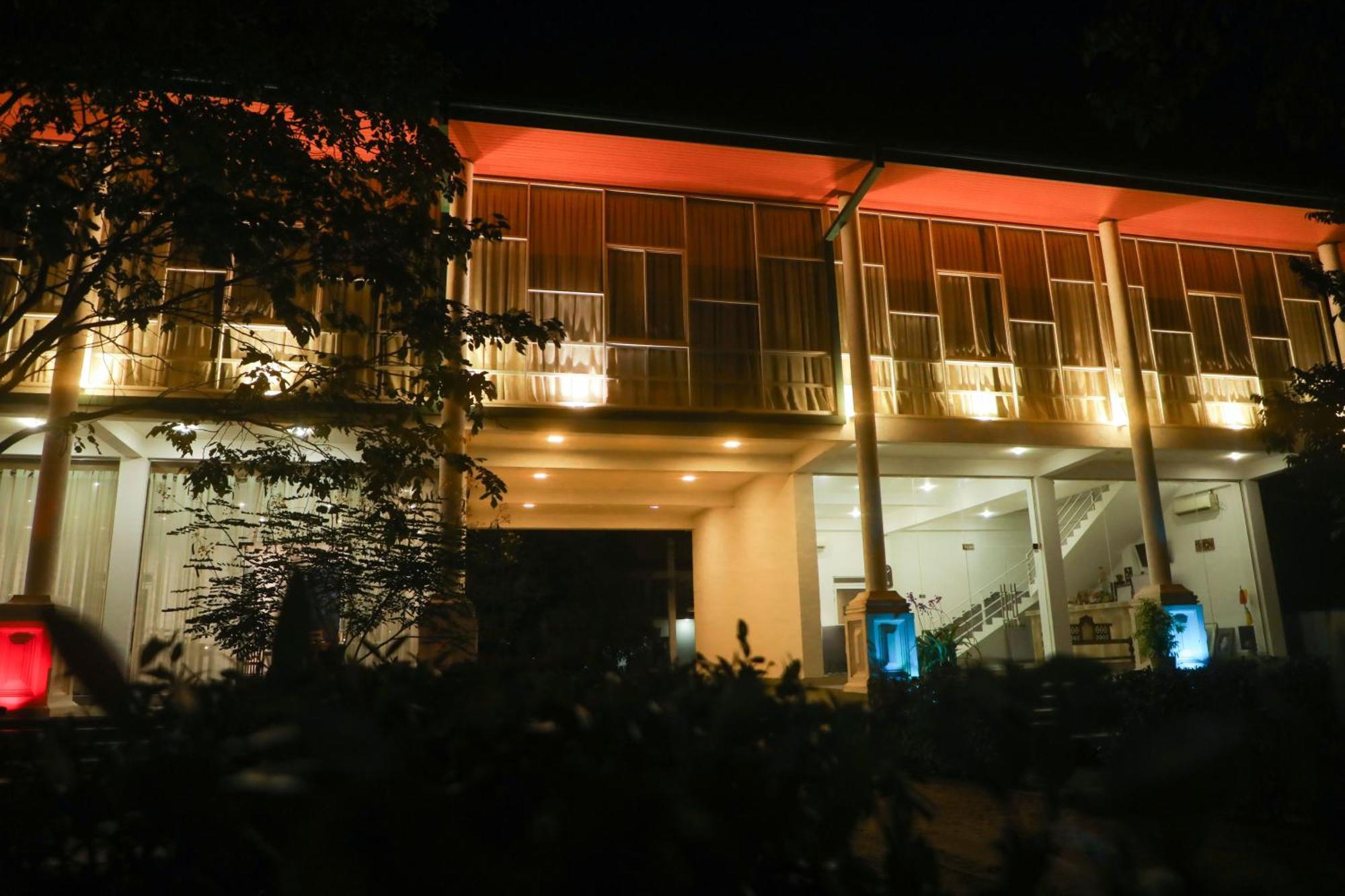 Athkandura Hotel Habarana Kültér fotó